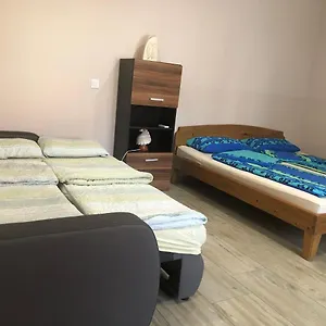 Eddy Apartament Eger